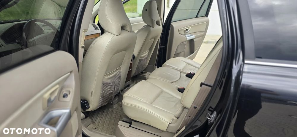 Volvo XC 90 - 12