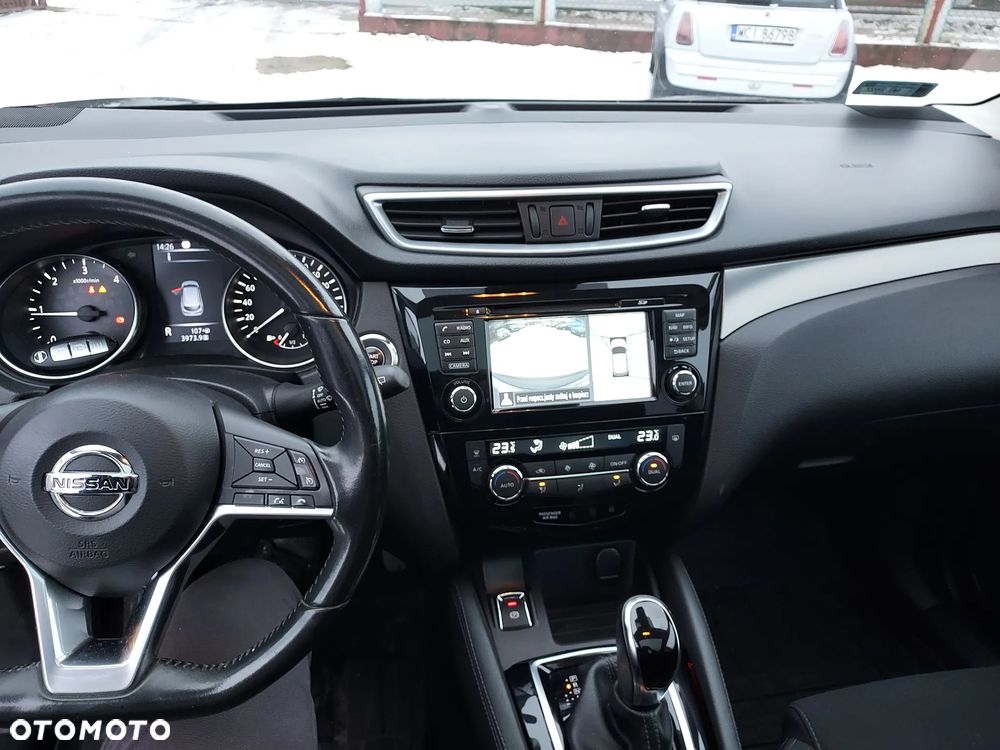 Nissan Qashqai 1.6 DCi Acenta Xtronic EU6 - 8