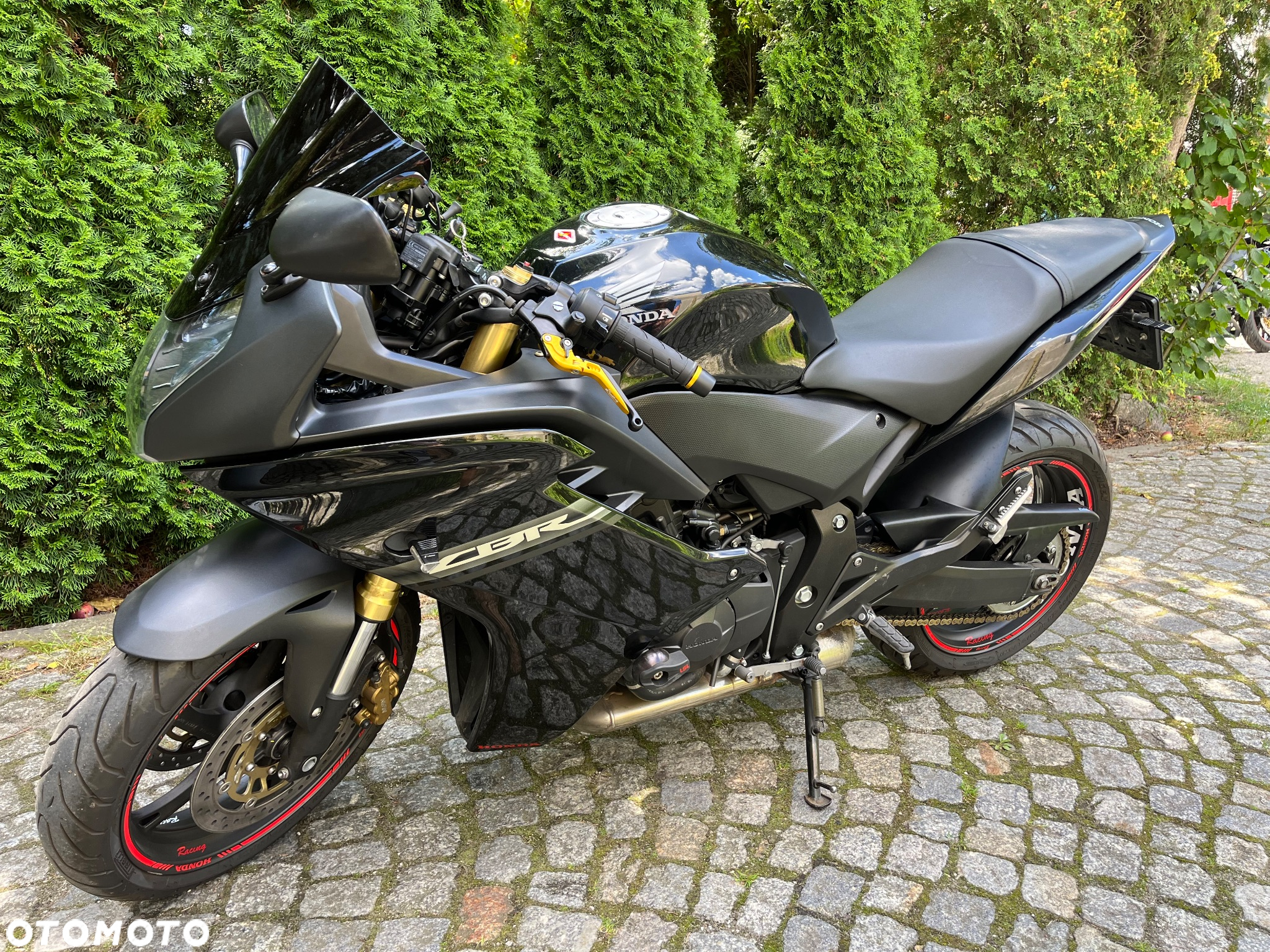 Honda CBR - 11