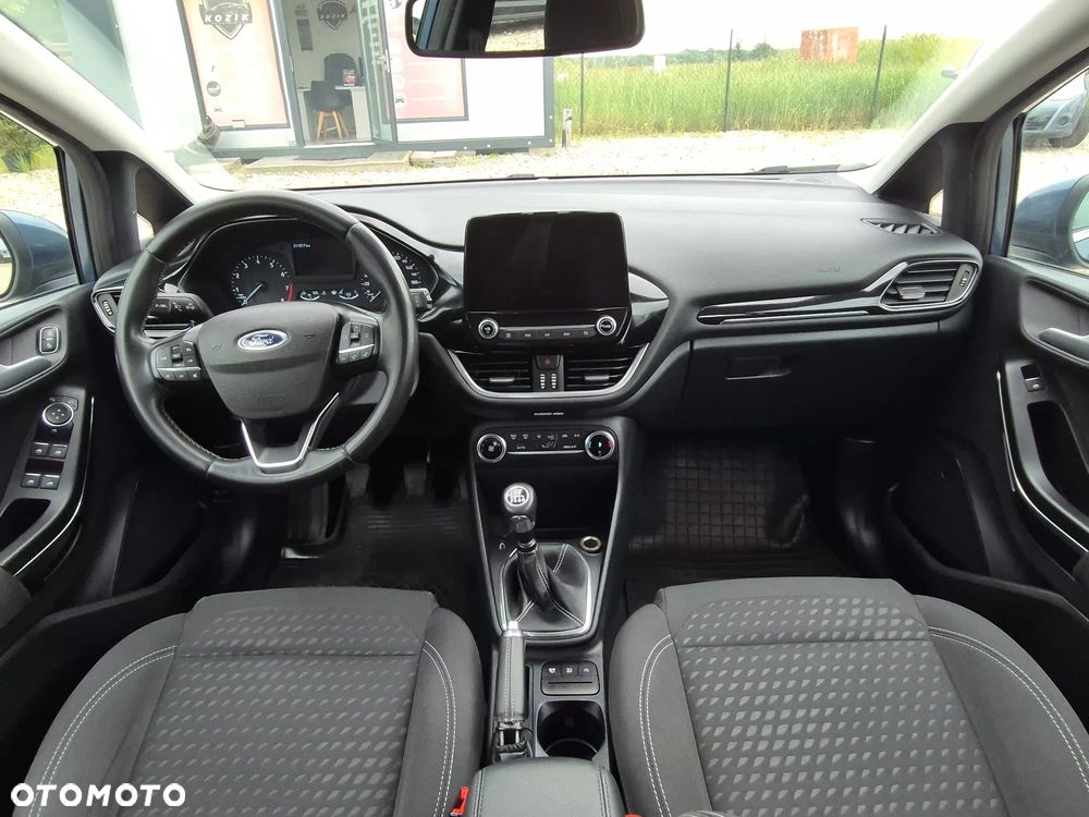 Ford Fiesta - 21