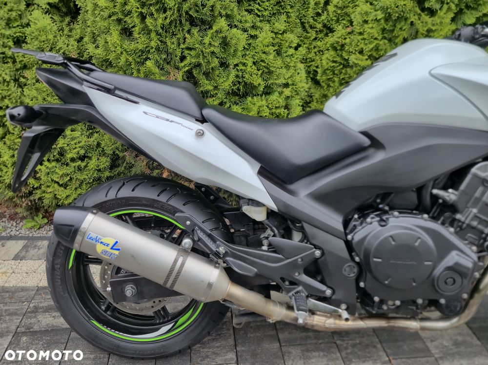 Honda CBF - 11