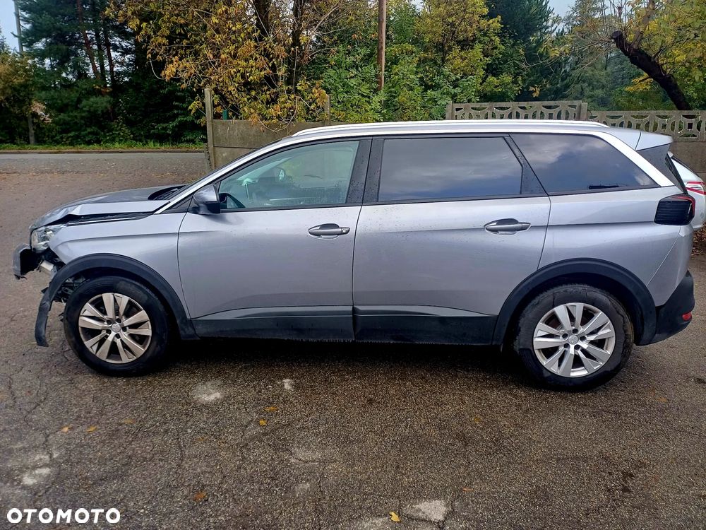 Peugeot 5008 1.5 BlueHDI Active S&S EAT8 - 6