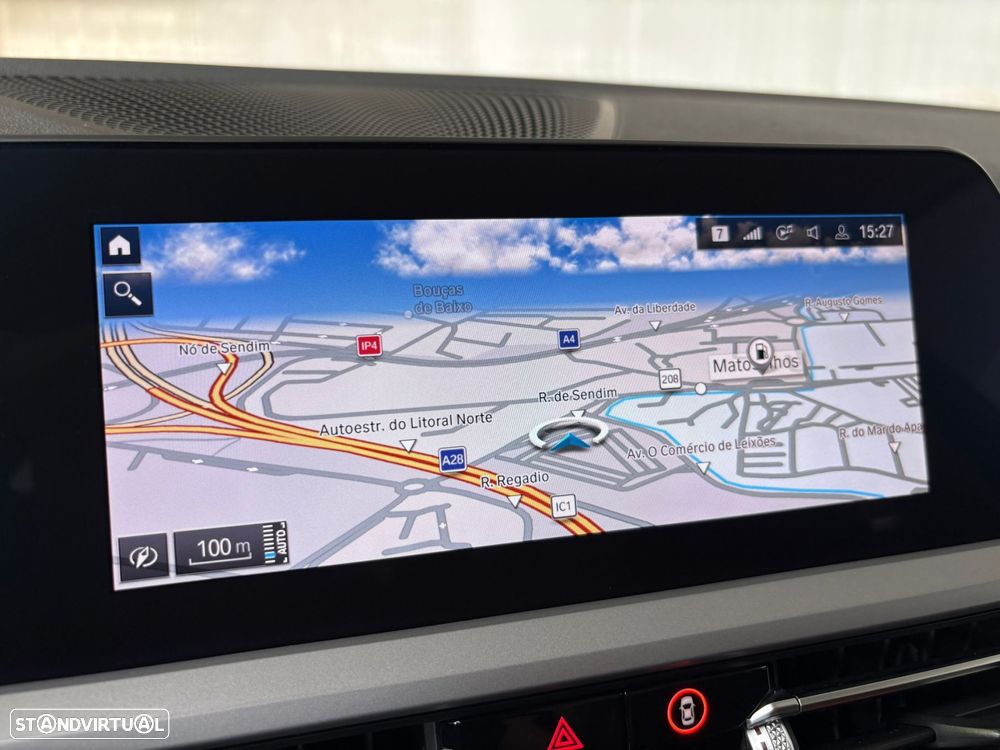 BMW 330 e Line Sport Auto - 28