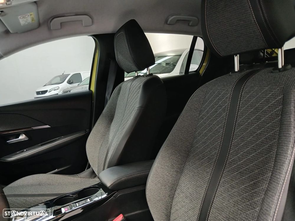 Peugeot e-208 50 kWh Style - 8