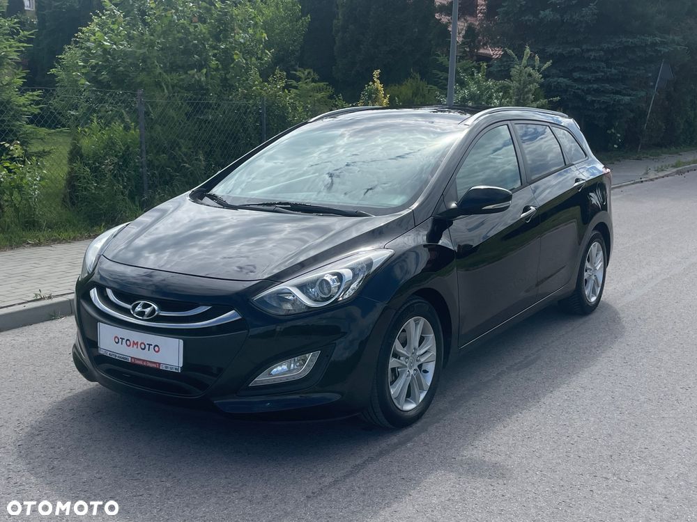 Hyundai i30 blue Kombi 1.6 CRDi Passion - 36