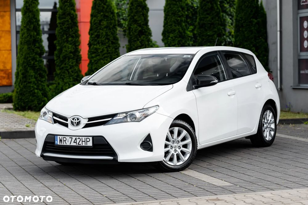 Toyota Auris 1.33 Dual-VVT-i Comfort - 35
