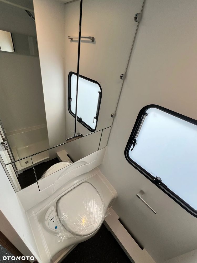 Adria Altea 552 PK 60Y - 17