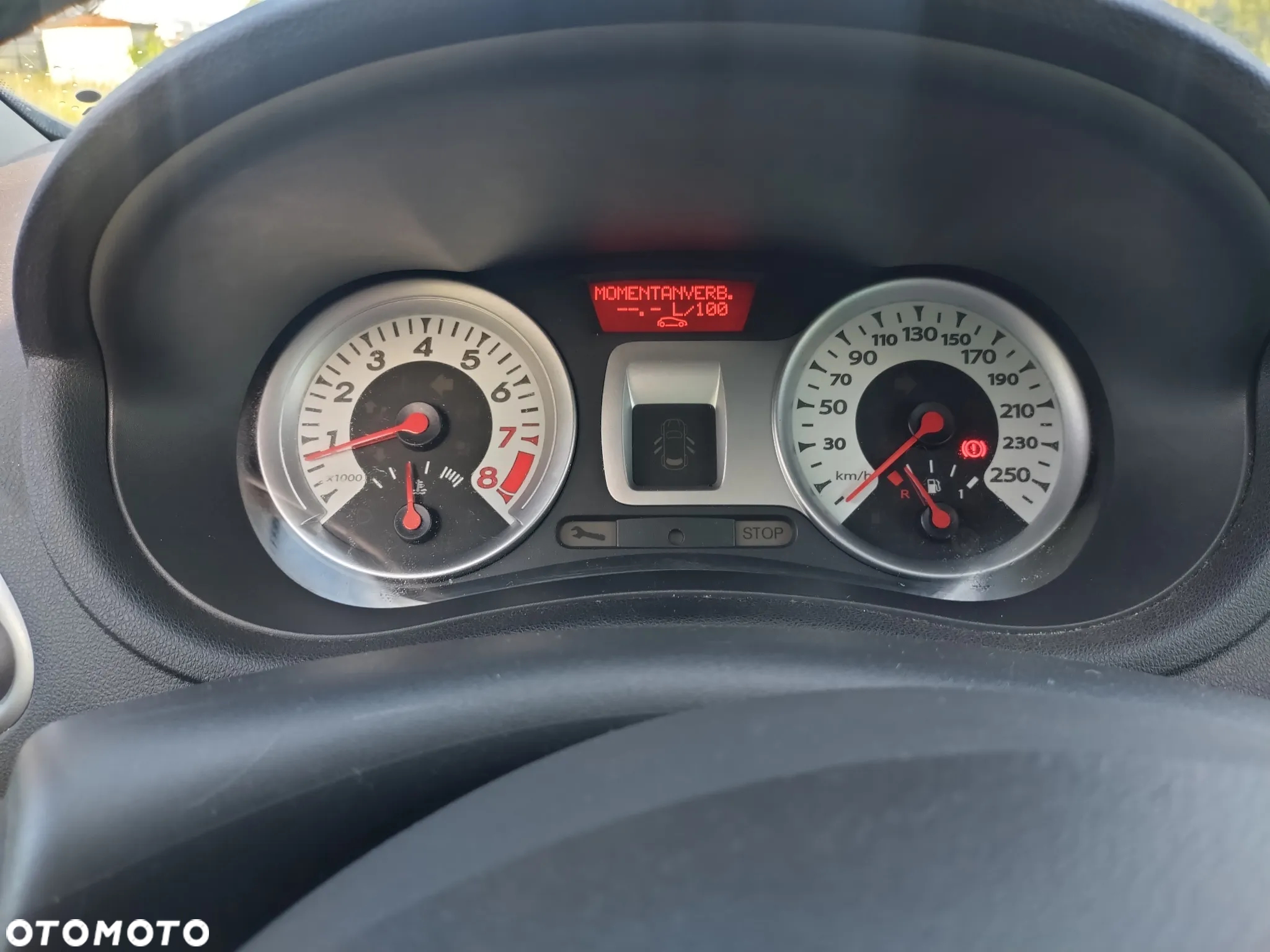Renault Clio 1.6 16V 130 GT - 37