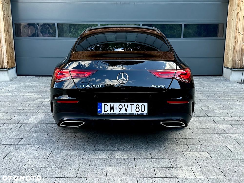 Mercedes-Benz CLA 200 4-Matic Progressive 8G-DCT - 18