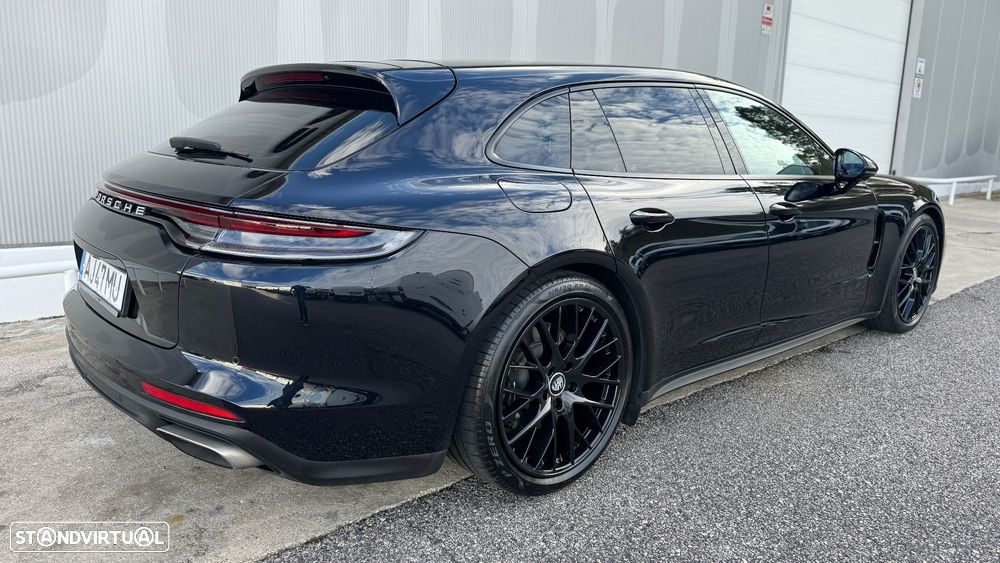 Porsche Panamera Sport Turismo 4 E-Hybrid - 19