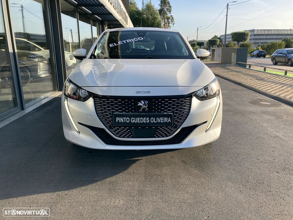 Peugeot e-208 50 kWh Active Pack — photo 2