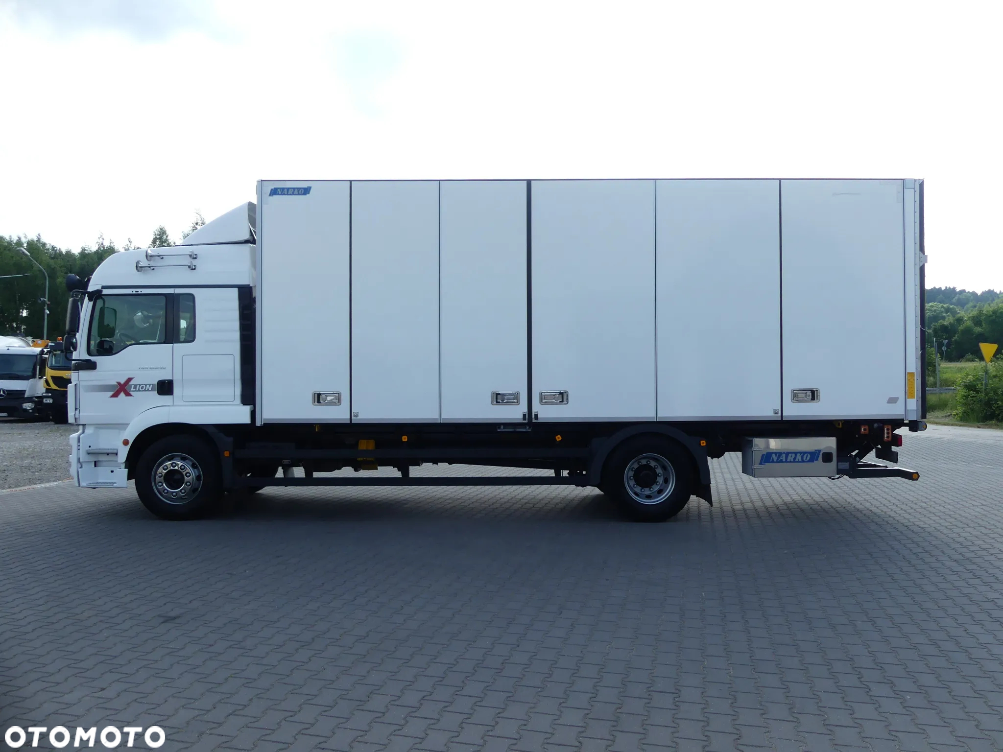 MAN TGM 18.290 / IZOTERMA + WINDA / GLOB / EURO 6 / OTWIERANY BOK / - 8
