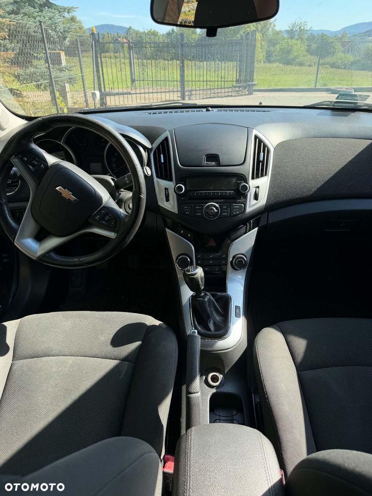 Chevrolet Cruze - 9
