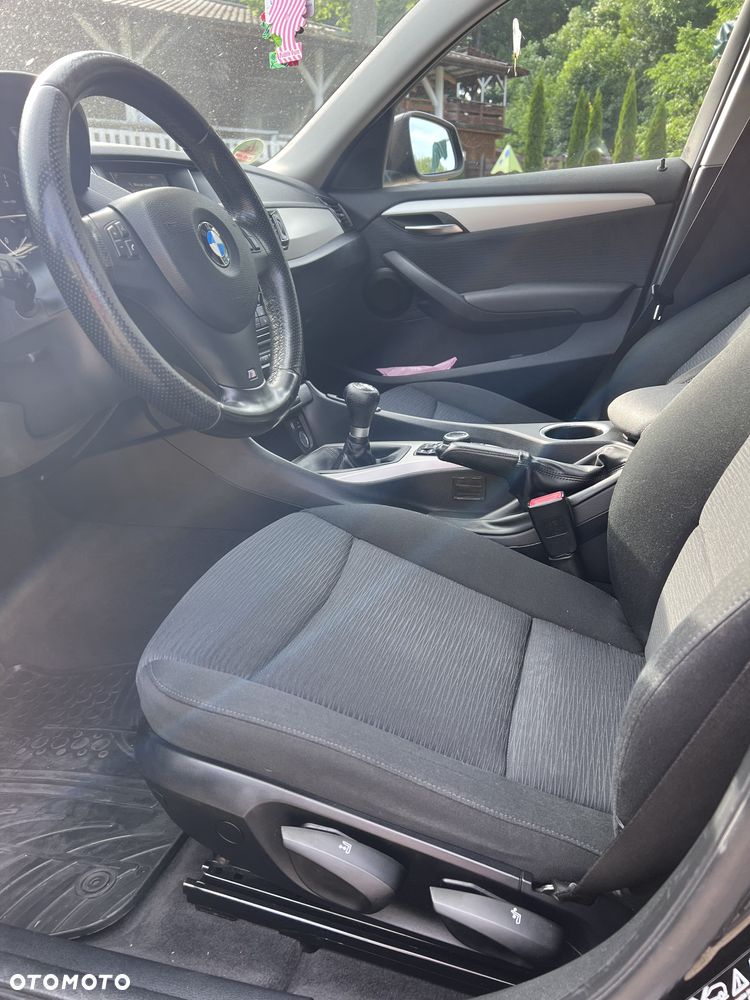 BMW X1 xDrive20d - 8