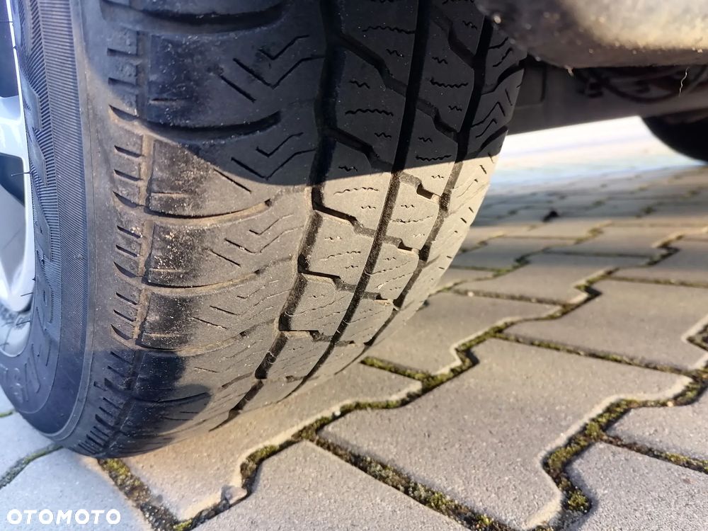 Ford Transit Custom 310 L2H1 Limited - 25