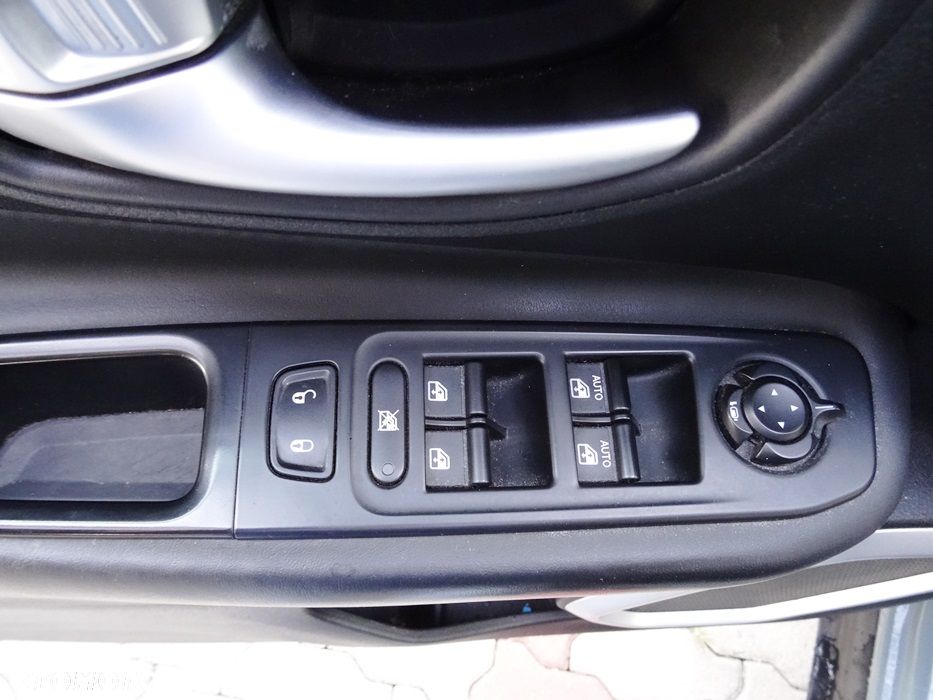 Jeep Renegade 1.4 MultiAir Limited 4WD S&S - 19
