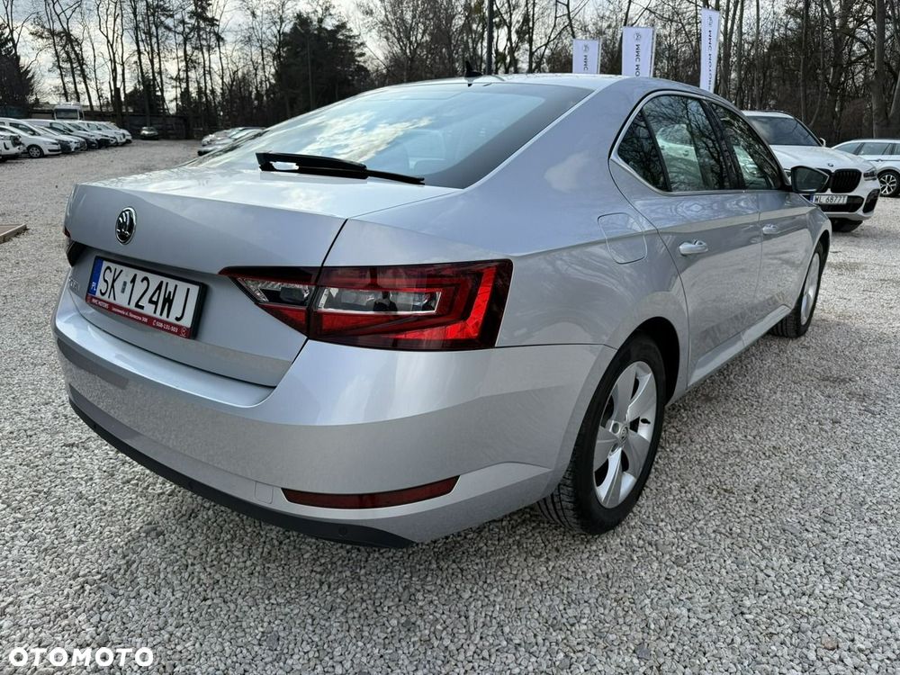 Skoda Superb 2.0 TDI 4x4 Style DSG - 13
