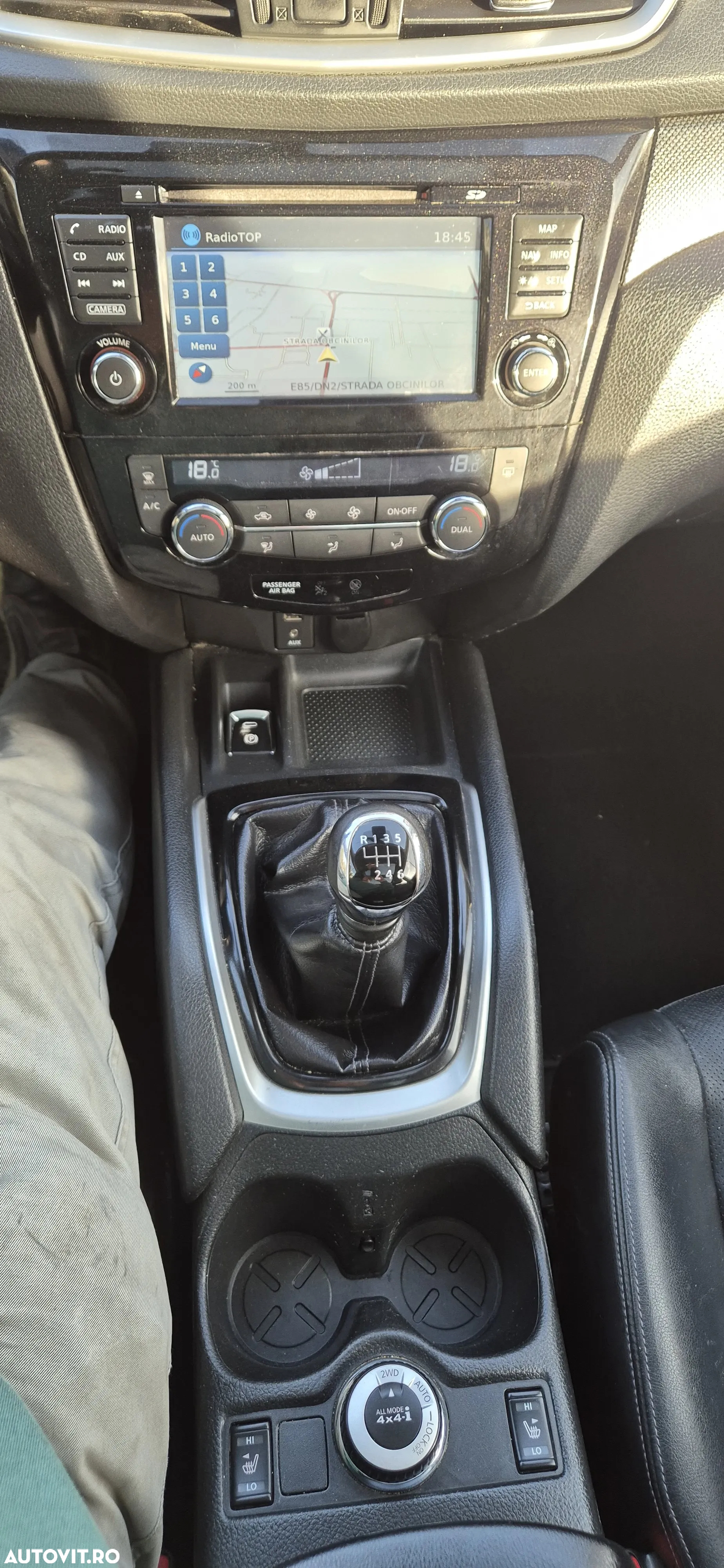 Nissan X-Trail 1.6 dCi ALL-MODE 4x4i Tekna - 9