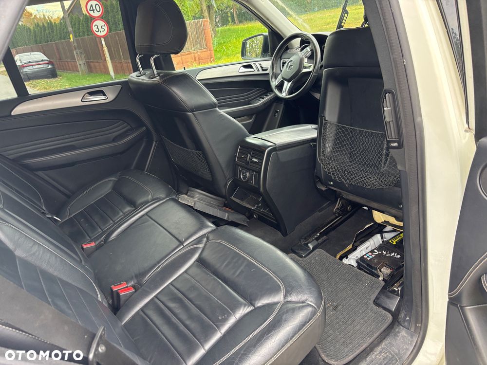 Mercedes-Benz ML 350 BlueTEC 4MATIC 7G-TRONIC Edition 1 - 10