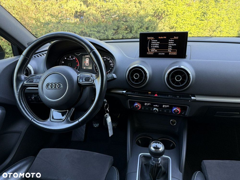 Audi A3 Sportback 1.4 TFSI S line Sportpaket - 12