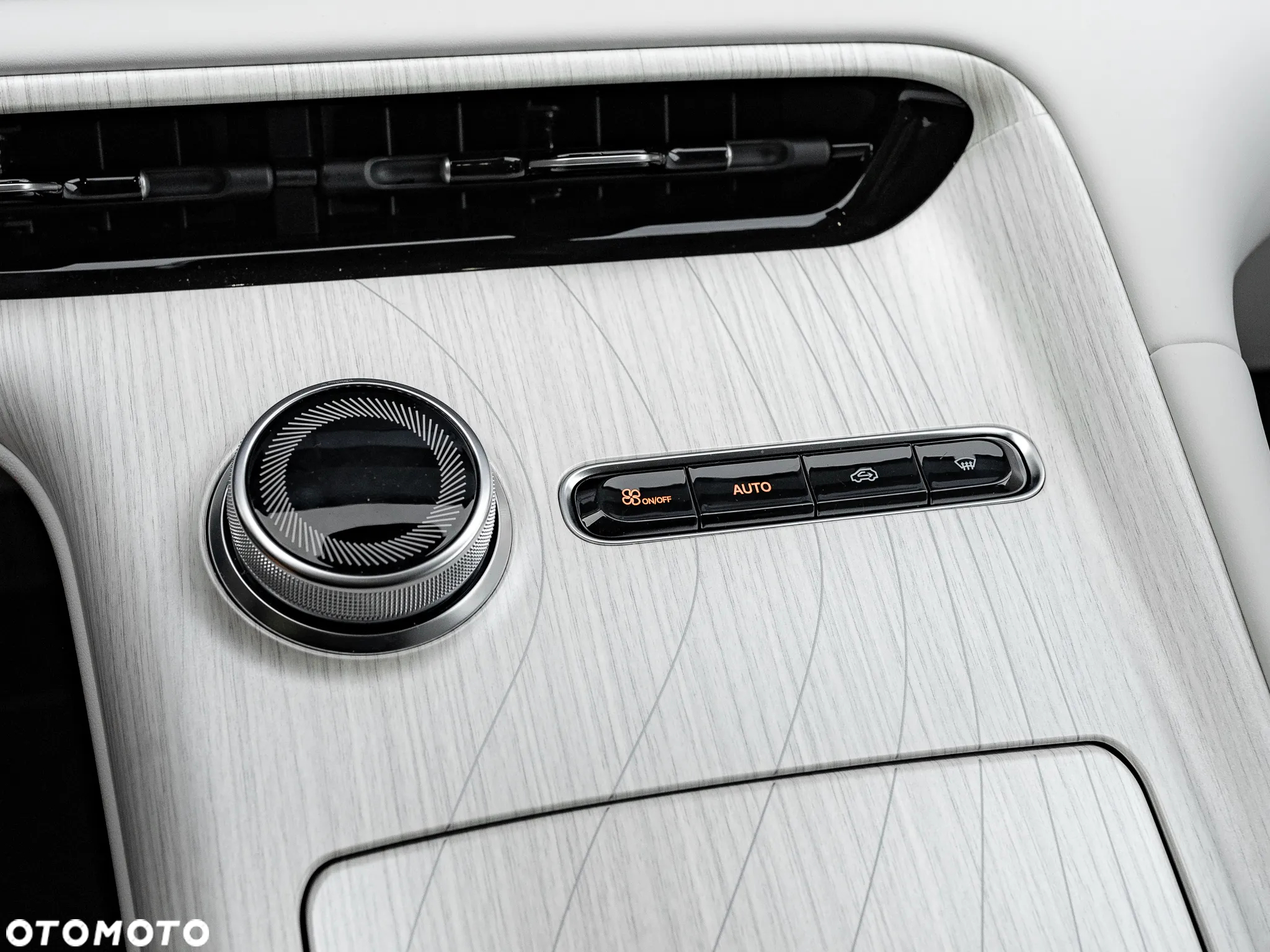Geely EX5 - 19