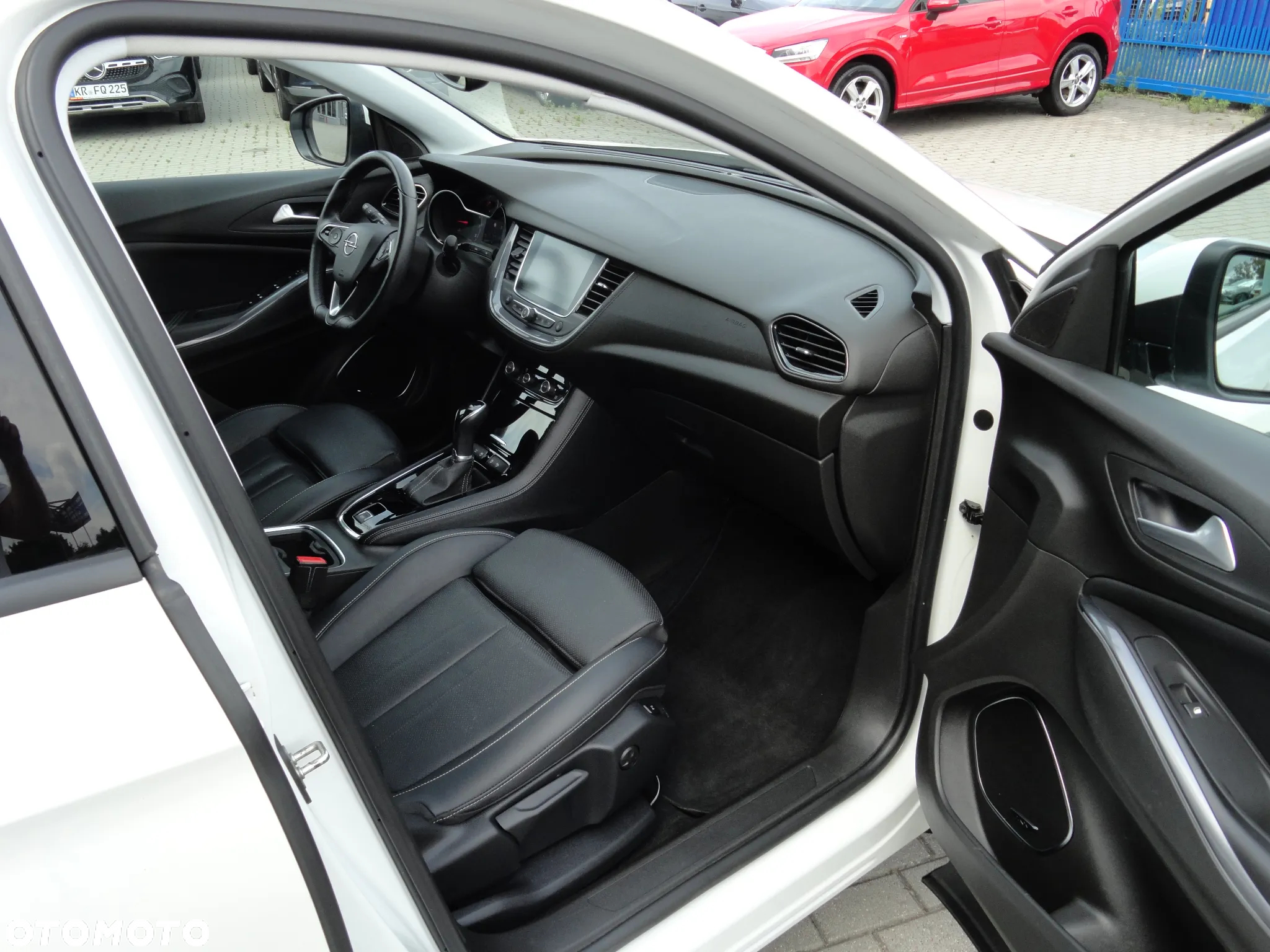 Opel Grandland X 2.0 D Start/Stop Automatik Business INNOVATION - 9