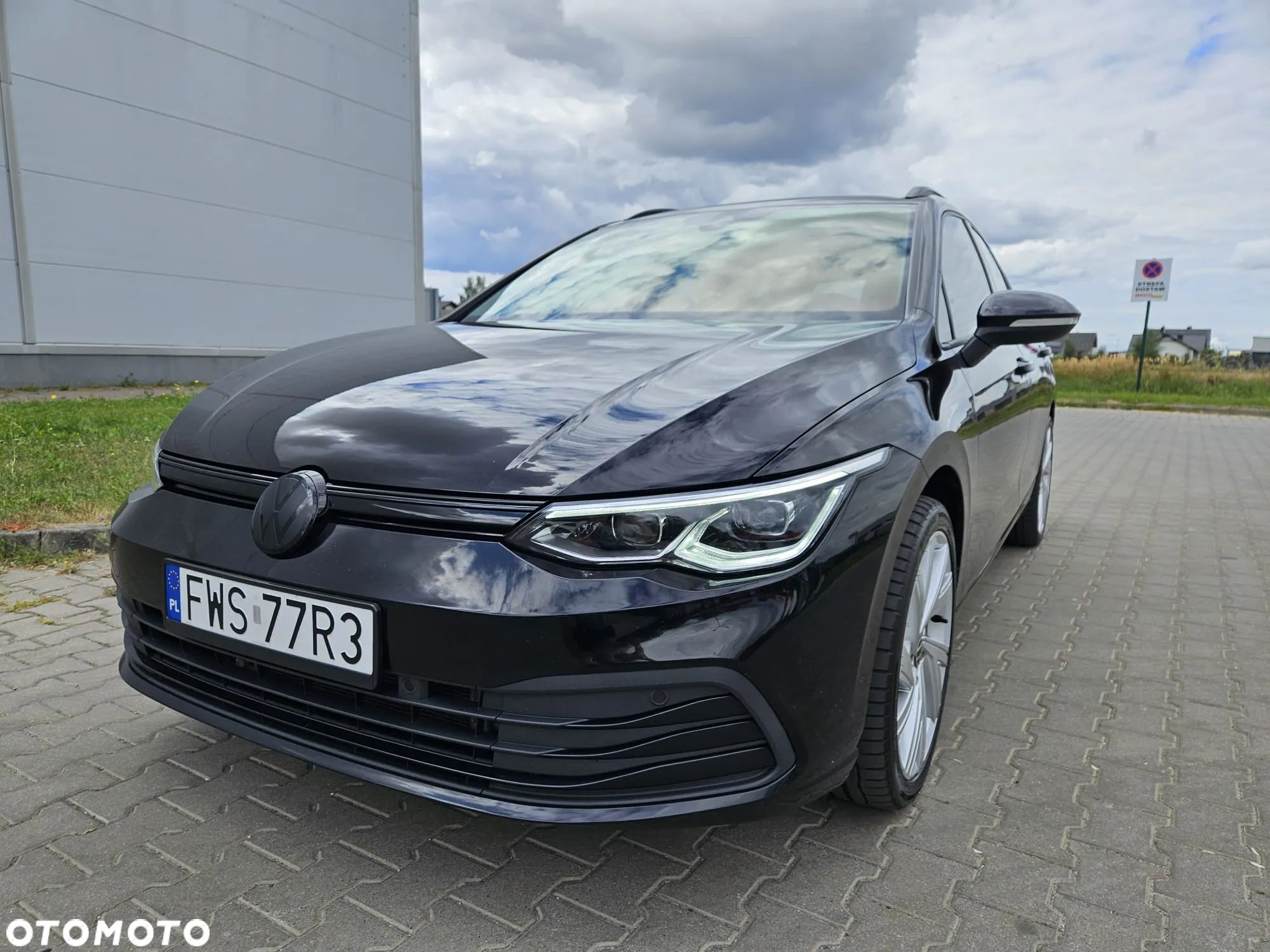 Volkswagen Golf VIII 2.0 TDI Style - 1