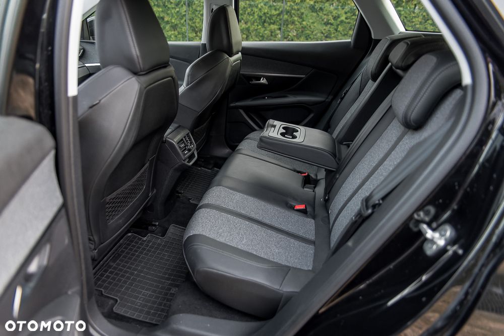 Peugeot 3008 BlueHDi 130 Stop & Start Allure - 33