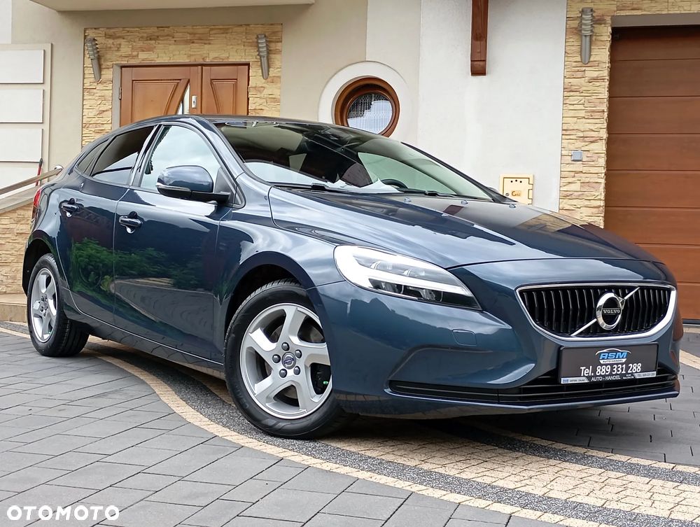 Volvo V40 T2 Drive-E Momentum - 11