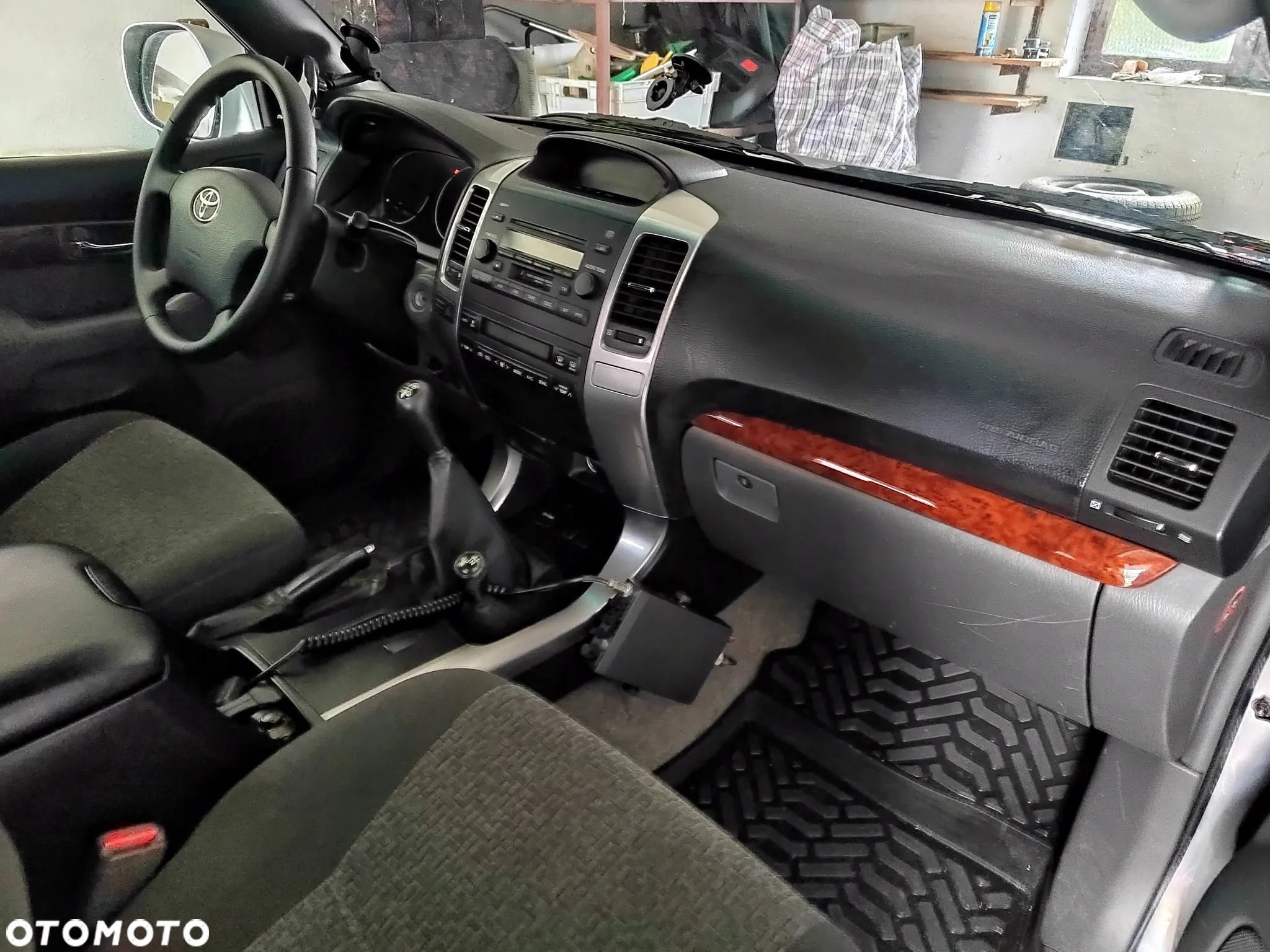 Toyota Land Cruiser 3.0 D Luna - 25