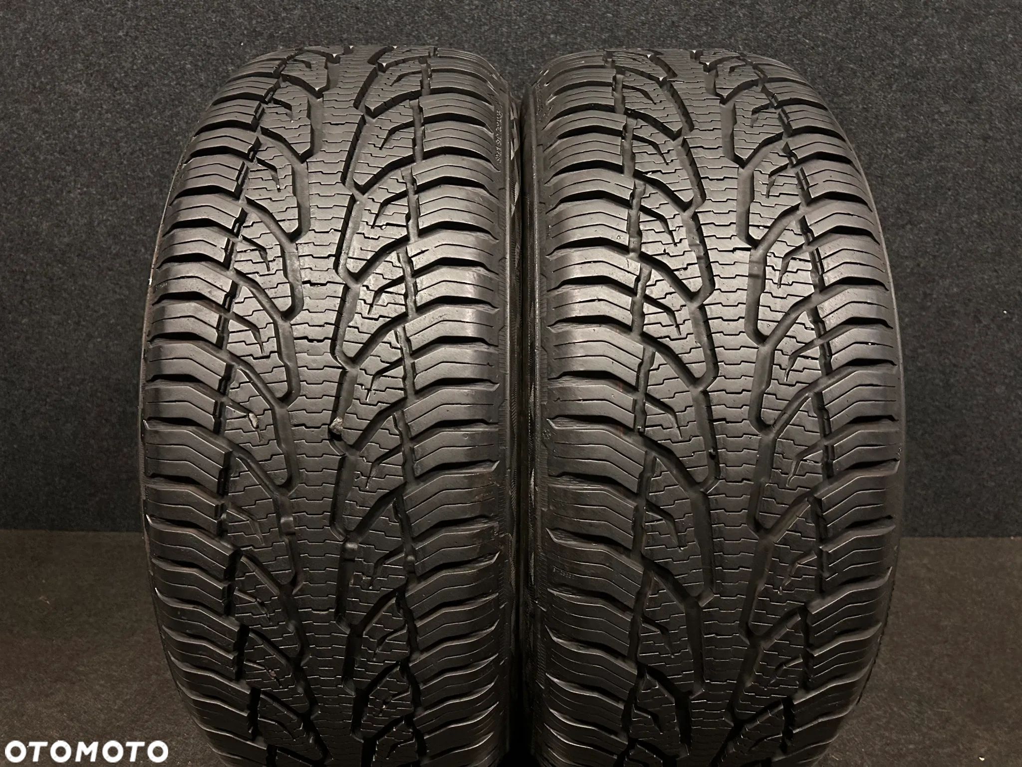 Opony Całoroczne Uniroyal AllSeasonExpert 2 225/55/17 101V XL 2szt. Jak Nowe! - 1