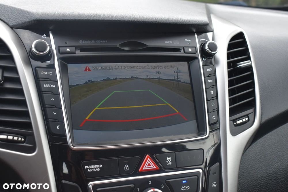 Hyundai i30 1.4 Fifa World Cup Edition - 30