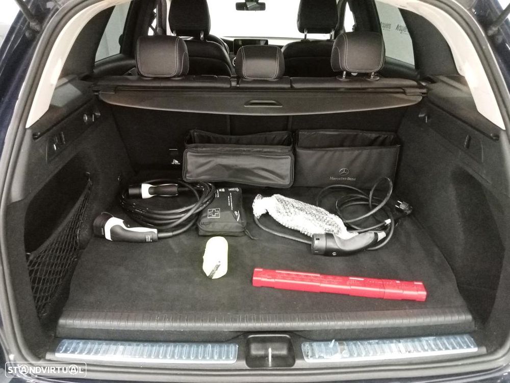 Mercedes-Benz GLC 300 e 4Matic - 11