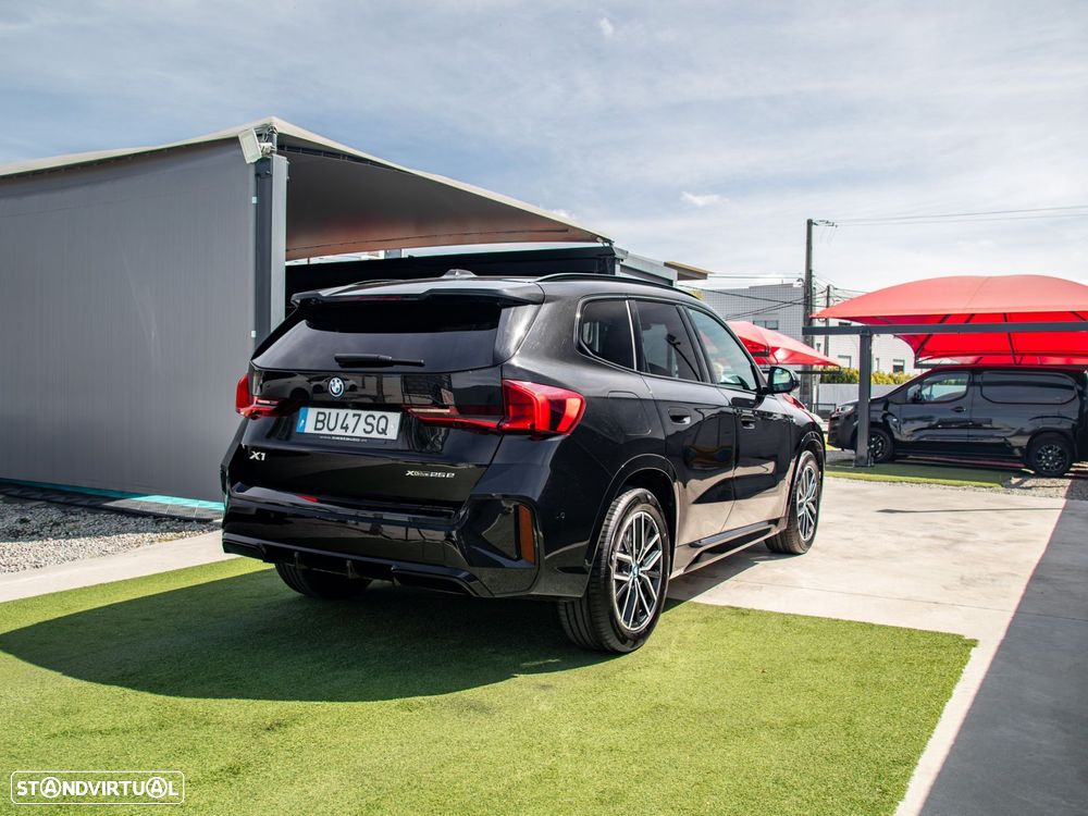 BMW X1 xDrive25e Pack Desportivo M - 7