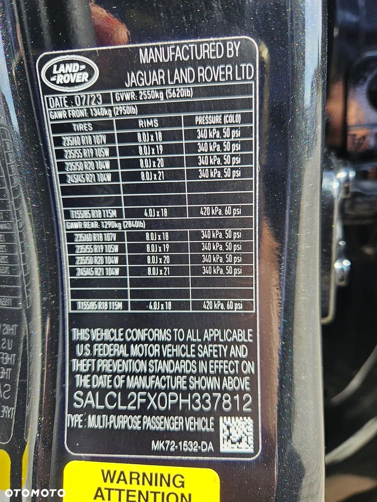 Land Rover Discovery Sport P250 R-Dynamic - 21