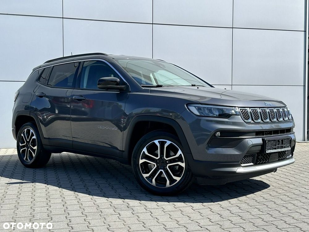 Jeep Compass - 8