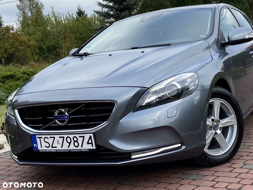 Volvo V40 D2 You - 40