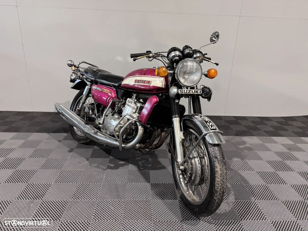 Suzuki GT 750 J - 1