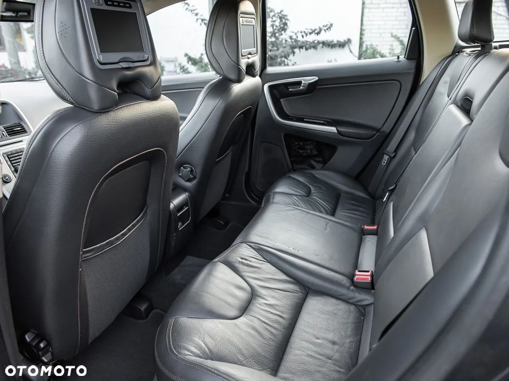 Volvo XC 60 - 18