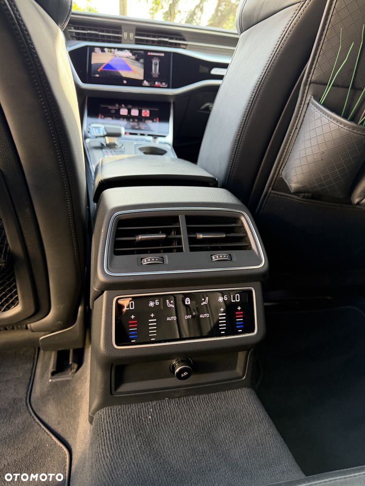 Audi A6 Avant - 11