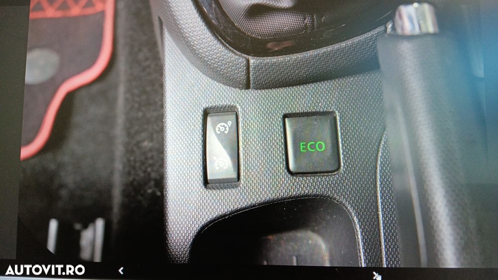 Renault Clio 1.5 dCi Expression - 24
