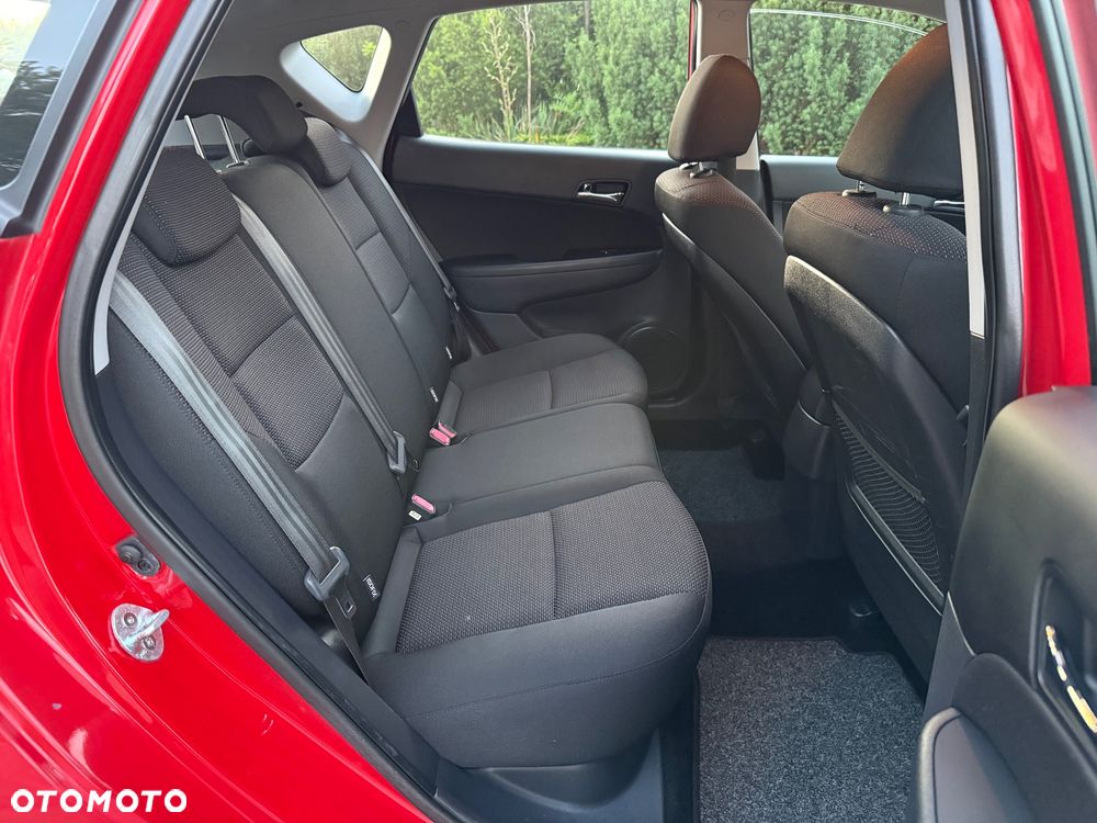 Hyundai i30 1.4 Blue Comfort - 8