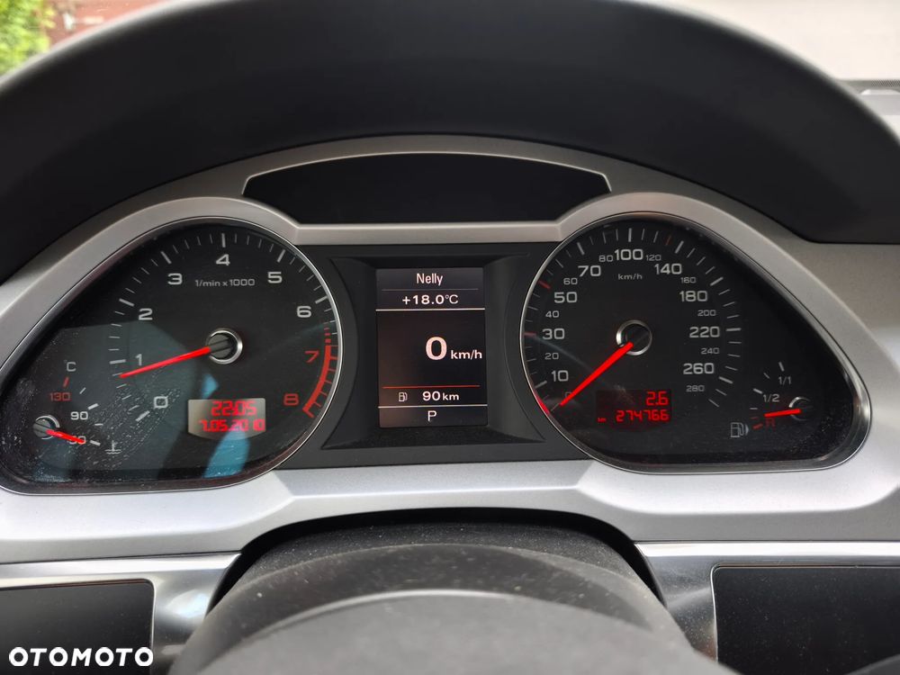 Audi A6 Avant - 32