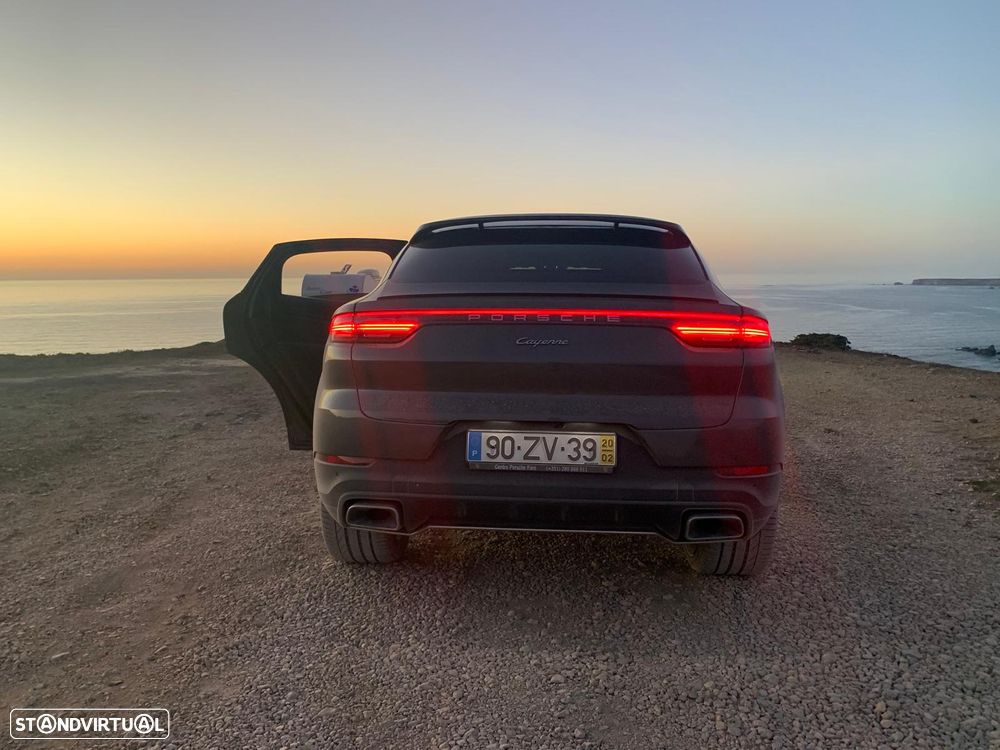 Porsche Cayenne Coupé E-Hybrid - 2