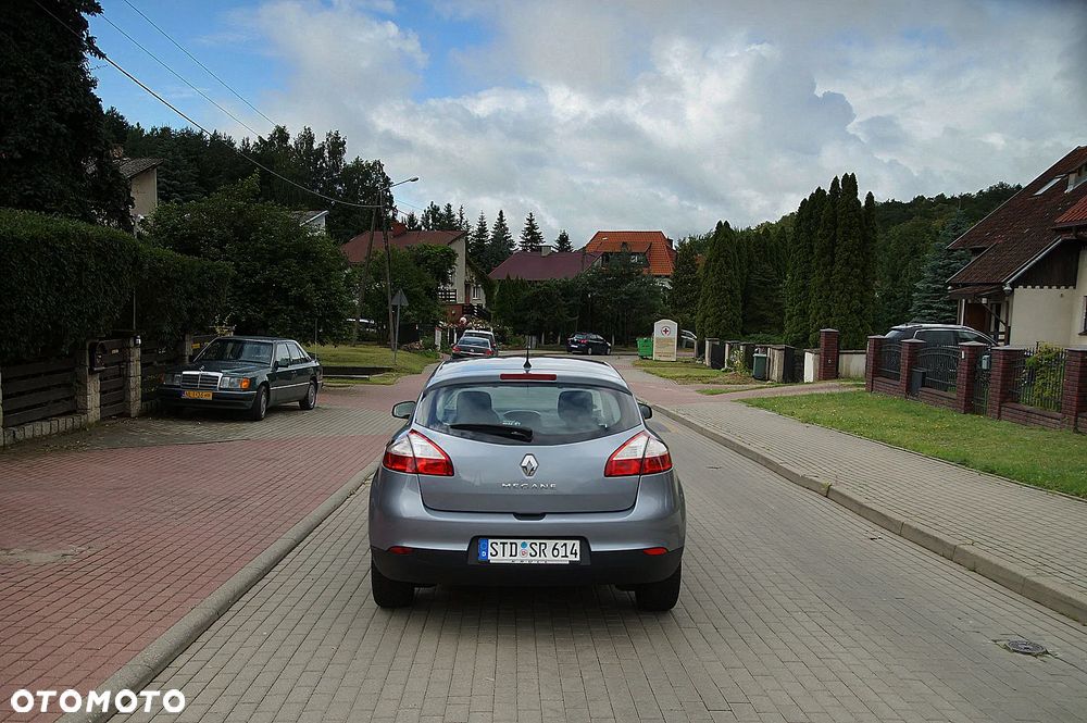 Renault Megane 1.6 16V 110 Dynamique - 6