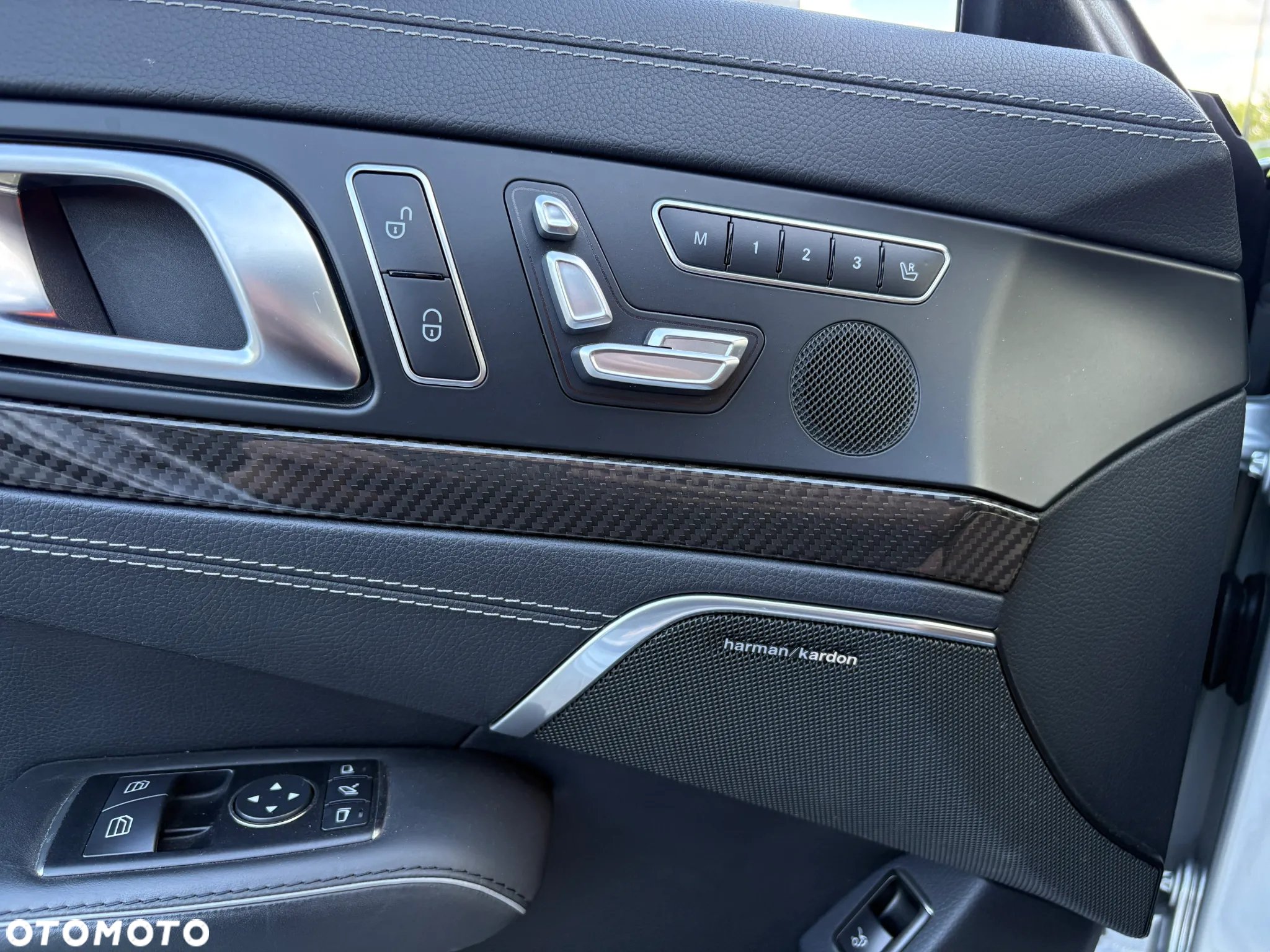 Mercedes-Benz SL 63 AMG AMG Speedshift MCT 7-Gang Sportgetriebe AMG Performance Package - 18
