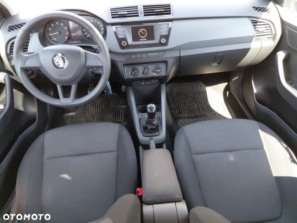 Skoda Fabia - 13