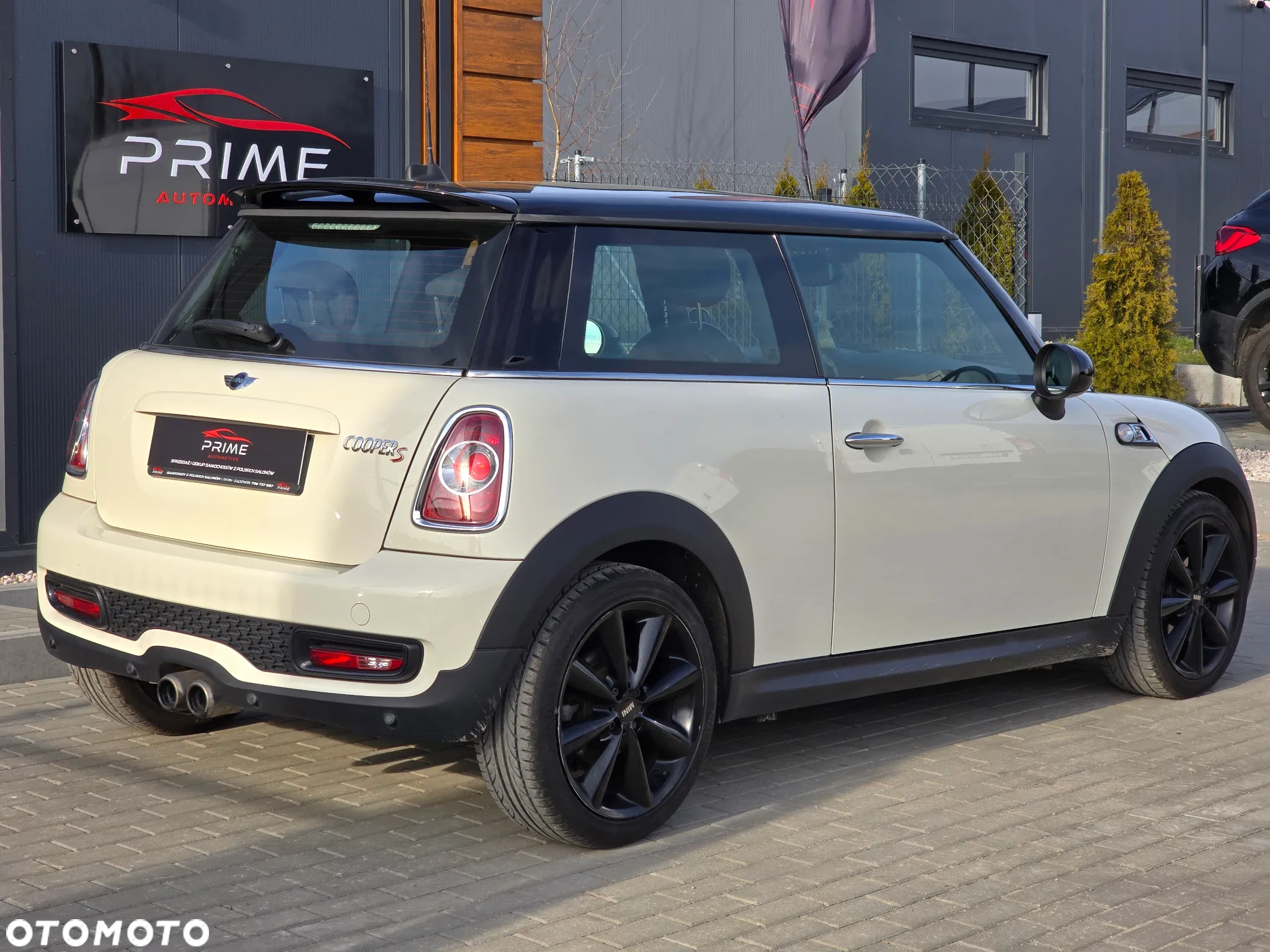 MINI Cooper S Standard - 8