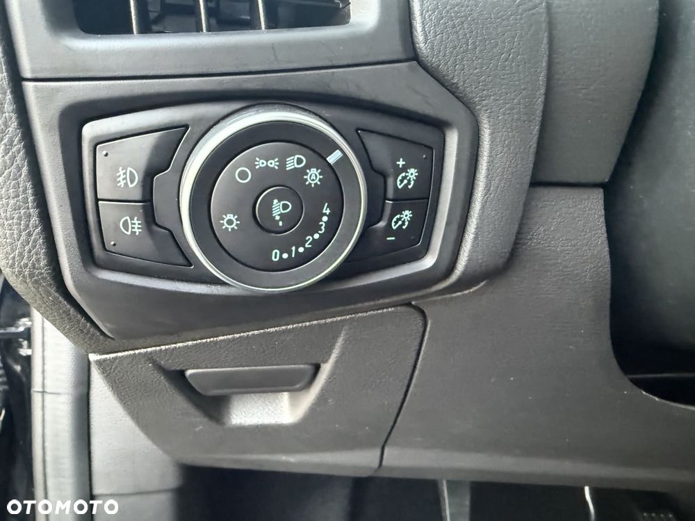 Ford Focus 2.0 TDCi Titanium ASS - 35