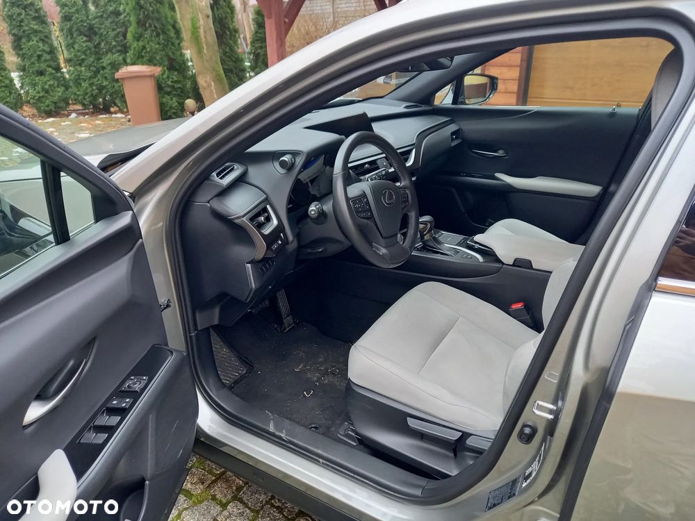 Lexus UX 200 GPF Business 2WD - 7